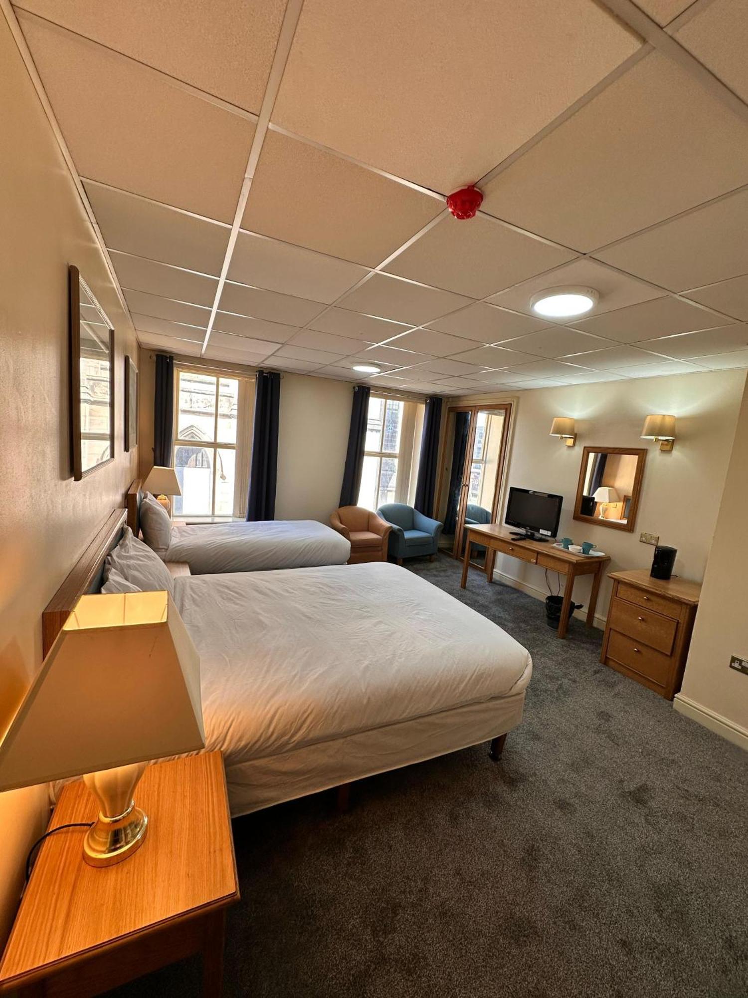 Throstles Nest Hotel Liverpool Exterior foto